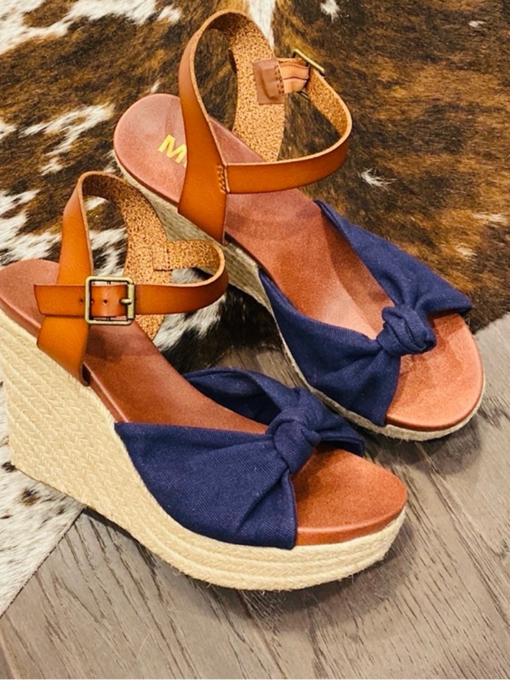 MIA Navy Lorryan Knot Espadrille Wedge Sandals with Tan Ankle Strap - Picture 8 of 10